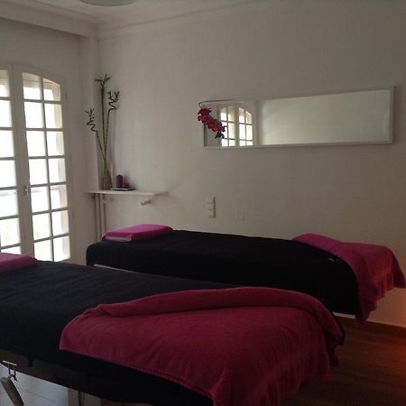 Hostellerie Les Frenes Avignon Luaran gambar