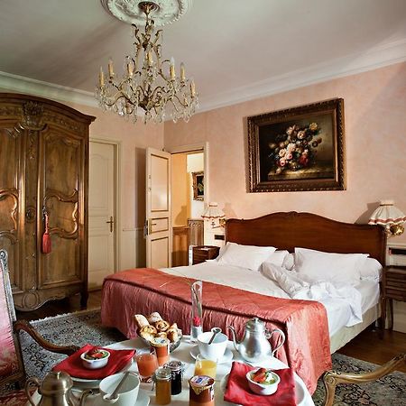 Hostellerie Les Frenes Avignon Bilik gambar