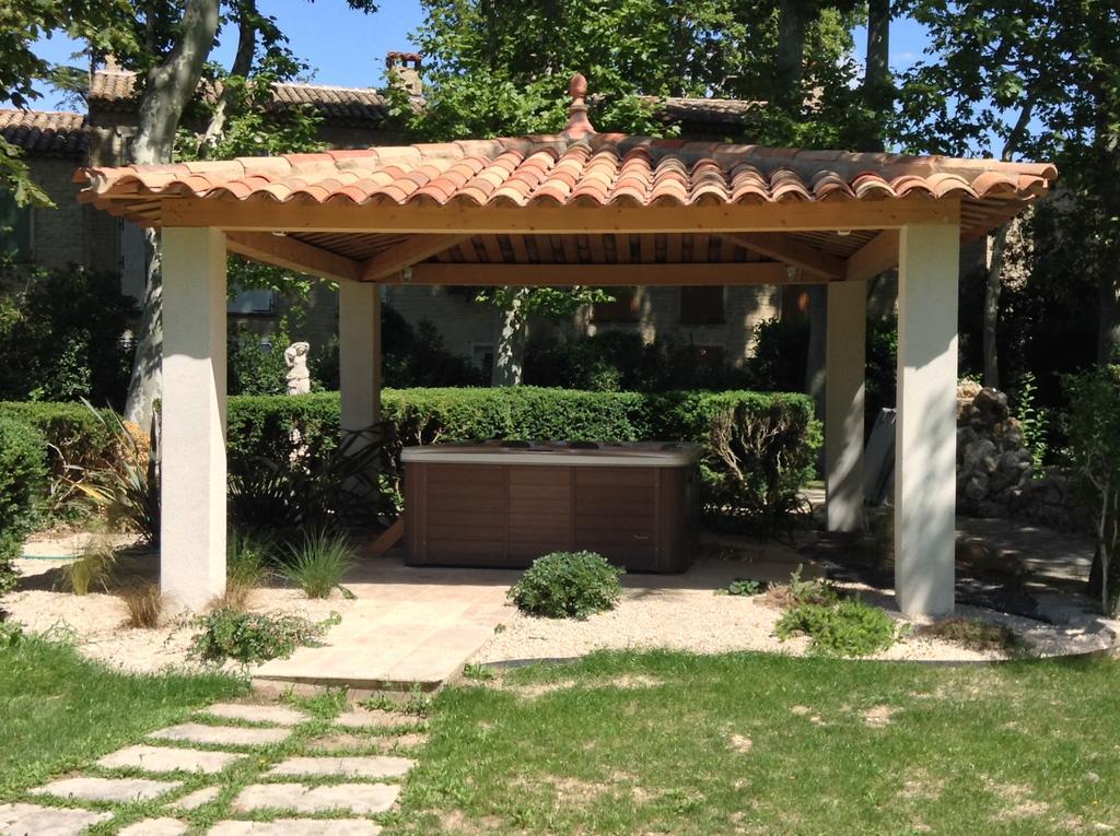 Hostellerie Les Frenes Avignon Luaran gambar