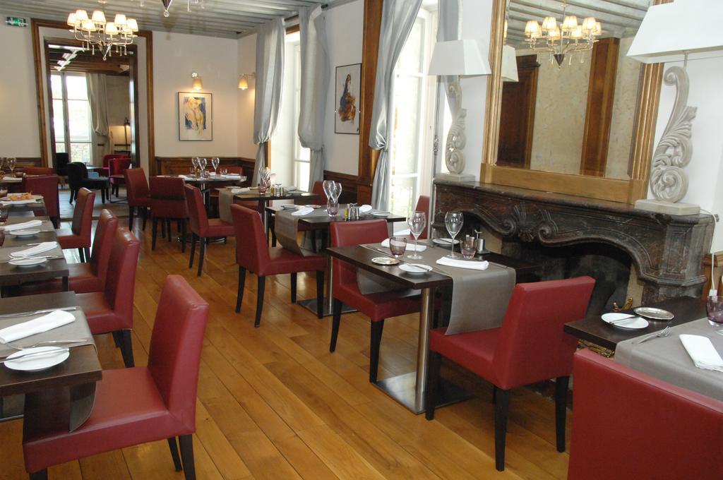 Hostellerie Les Frenes Avignon Luaran gambar