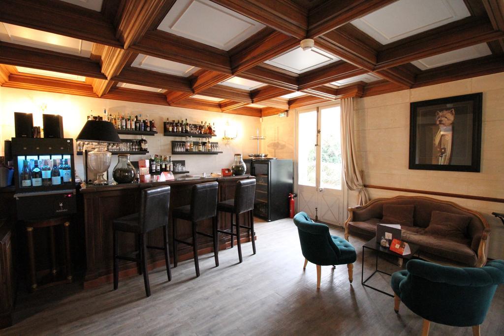 Hostellerie Les Frenes Avignon Luaran gambar
