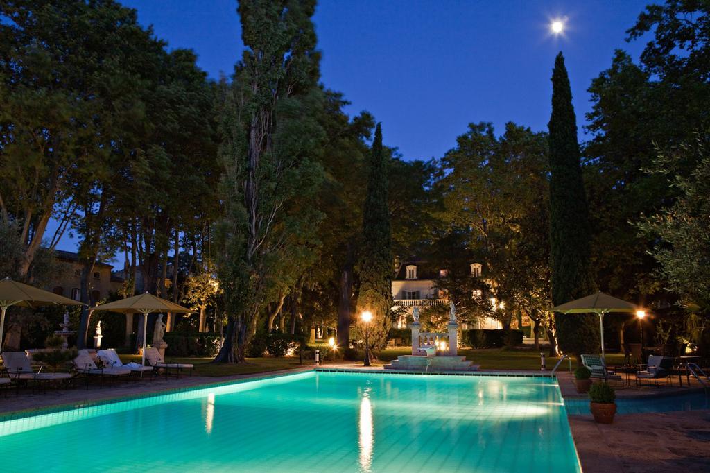 Hostellerie Les Frenes Avignon Bilik gambar